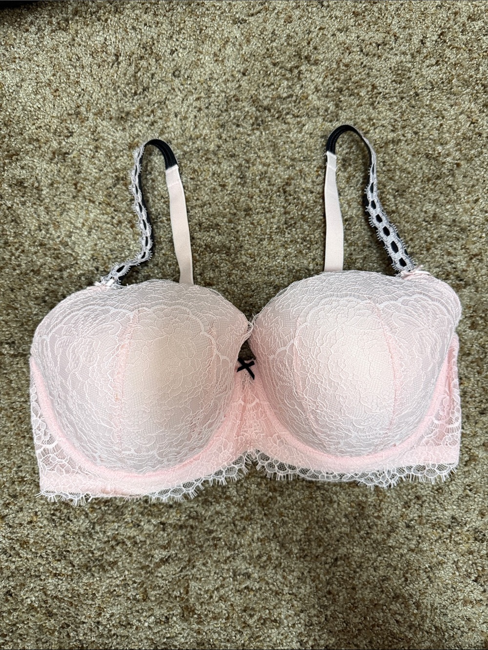 Victoria's Secret Blush Pink Lace Balconette Bra